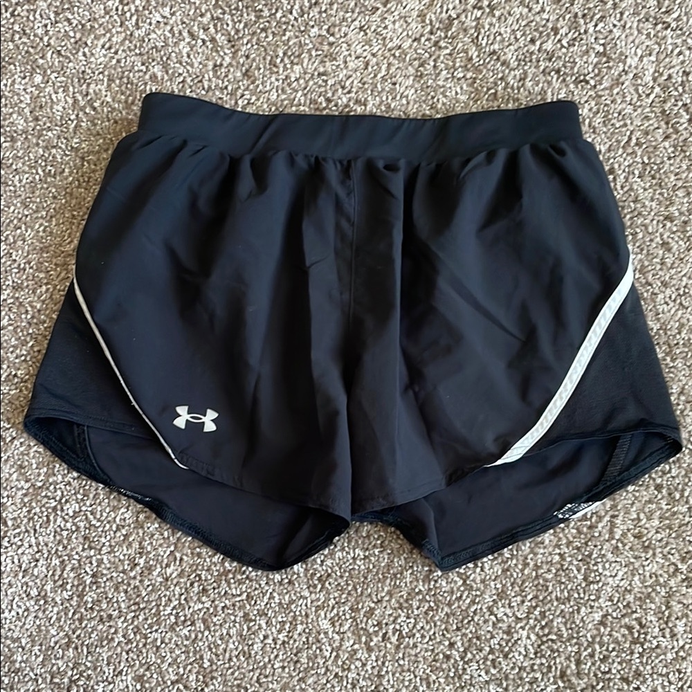 Under Armour Black Athletic Shorts Moisture-Wicking Elastic Waistband